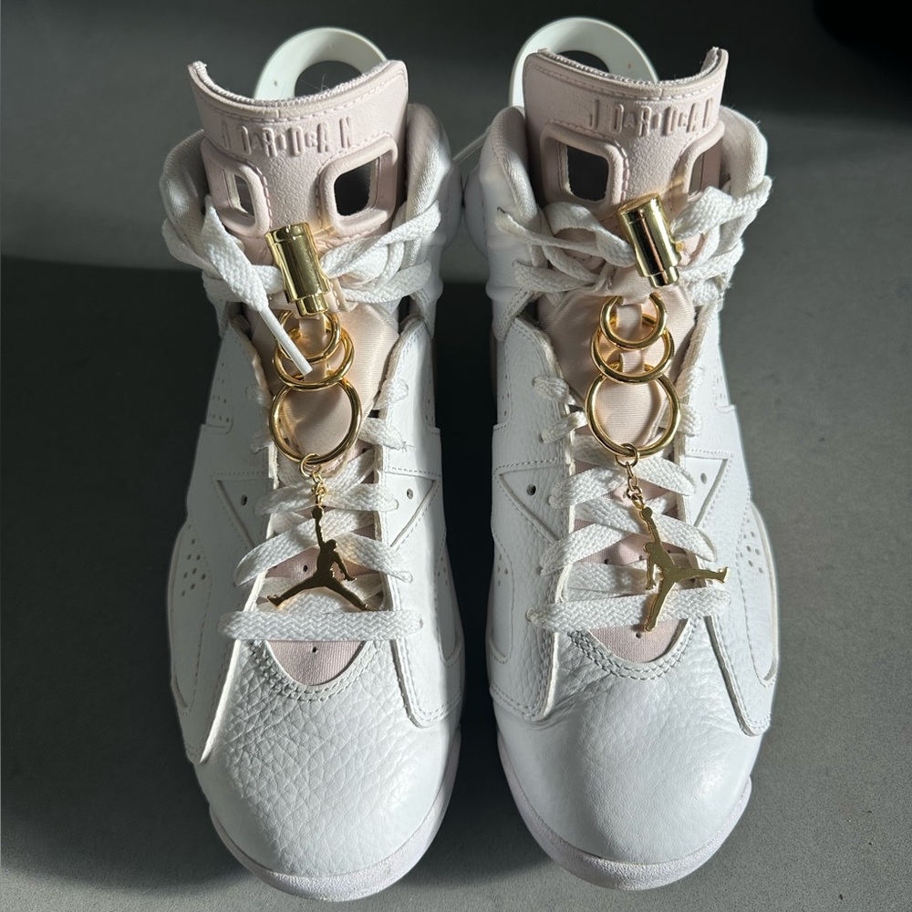 Jordan 6 Retro Gold Hoops - Picture 3 of 4